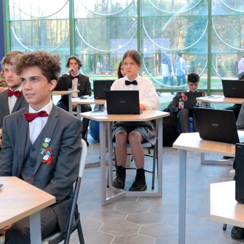 Летние образовательные интенсивы по науке, искусству и спорту в Швейцарии